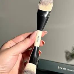 Двосторонній пензлик для рум'ян Ciele Dual-Ended Blush Brush