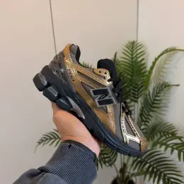 Кросівки New Balance 1906r Gold Black