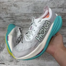 Кросівки для бігу Hoka Mach X 2