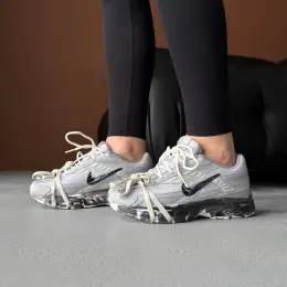 Кросівки Nike Initiator Custom Grey
