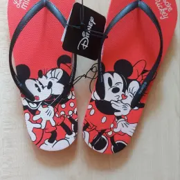 Шльопанці жіночі Sinsay by DISNEY червоні розмір 39