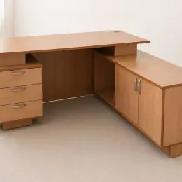 Великий стіл керівника з тумбами 160х70см