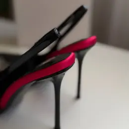 Лаковані туфлі Saint Laurent з натуральної шкіри