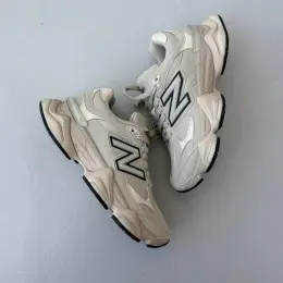 Кросівки New Balance 9060 Light Cream Leather