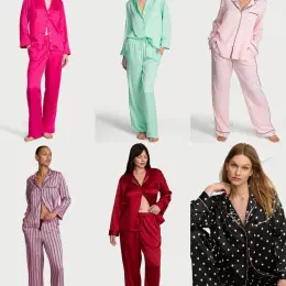Victoria's Secret Піжама сатинова