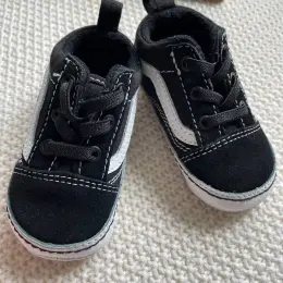 Дитячі пінетки Vans Old Skool чорні розмір 19 (10.5 см)