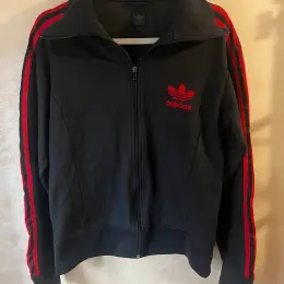 Спортивна кофта Adidas жіноча чорна