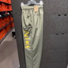 Штани Nike
