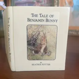 Вінтажна фоторамка "The Tale of Benjamin Bunny"
