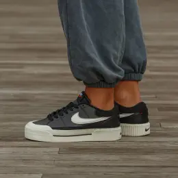 Кросівки Nike Court Legacy Lift жіночі чорні