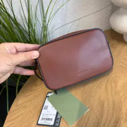 Стильна шкіряна сумочка MARC O’POLO коньячного кольору