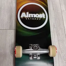 Скейтборд Almost + захист
