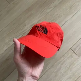 Кепка The North Face Horizon Hat Fiery Red