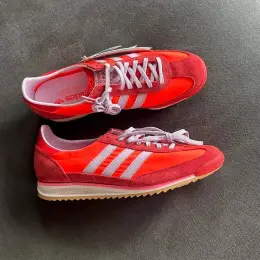 Кросівки Adidas Mika