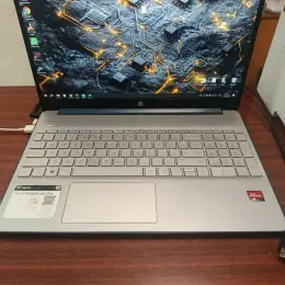 Ноутбук HP AMD Ryzen 5 5500U 8GB DDR4 256GB SSD Full HD