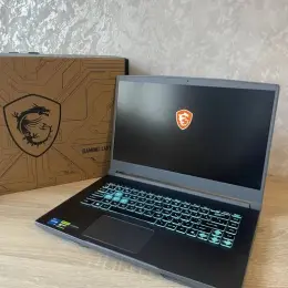 Ноутбук MSI Thin 15 B12UCX 15.6" 144Hz, Intel Core i5-12450H, 16GB RAM, 512GB SSD, RTX 2050, Win 11 Pro