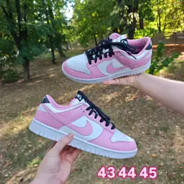 Кросівки Nike шкіряні рожево-білі