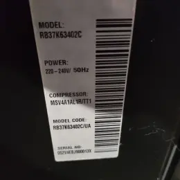 Холодильник Samsung RB37K63402C чорний