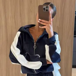 Велюровий спортивний костюм oversize