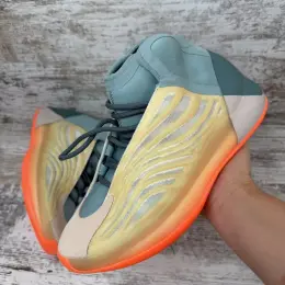 Кросівки Adidas Yeezy QNTM Hi-Res Coral