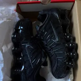 Кросівки Nike Shox TL "Triple Black"