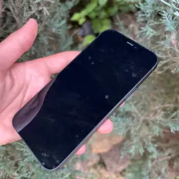iPhone 12 64 GB Blue