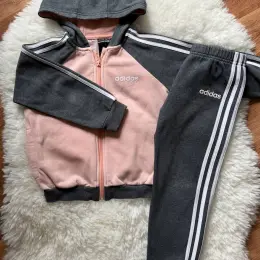 Дитячий спортивний костюм Adidas оригінал розмір 104
