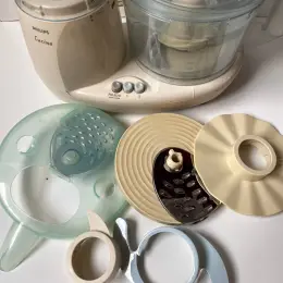 Кухонний комбайн Philips Cucina б/у з блендером та насадками