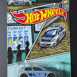Колекційна модель Volkswagen Golf MK7 Hot Wheels