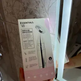 Масажер для обличчя Essentials Impulse Impulsion