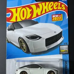 Модель автомобіля Hot Wheels Nissan Z Proto