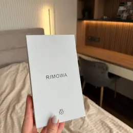 Чохол Rimowa для iPhone 17 Pro Max