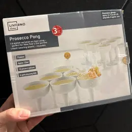 Набір для гри Prosecco Pong Livarno Home: 12 келихів + 6 кульок