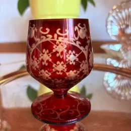 Келих Bohemia червоний 7,5 см
