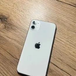 iPhone 11 64GB