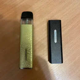 Vaporesso Xros 3 Mini та Vaporesso Xros Mini