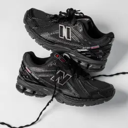 Кросівки New Balance 1906R на Primaloft