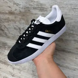 Adidas Gazelle чорні замшеві кросівки