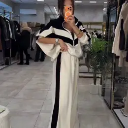 Костюм жіночий молочний двонитка петля