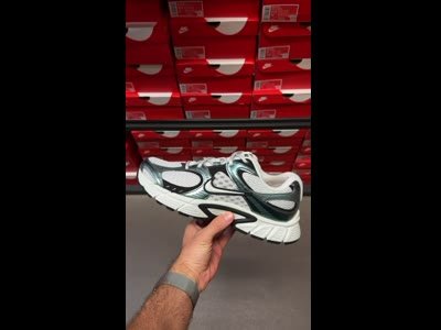 Nike V5 RNR