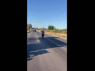 Запчастини для скутера: маніфольд, бугель, приборка, кришки, свічки NGK