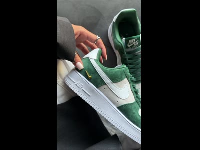 Кросівки Nike Air Force замша зелено-білі