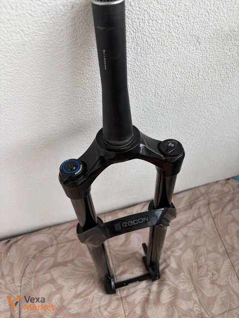 Вилка RockShox Recon Silver RL 29" Solo Air 140 Boost