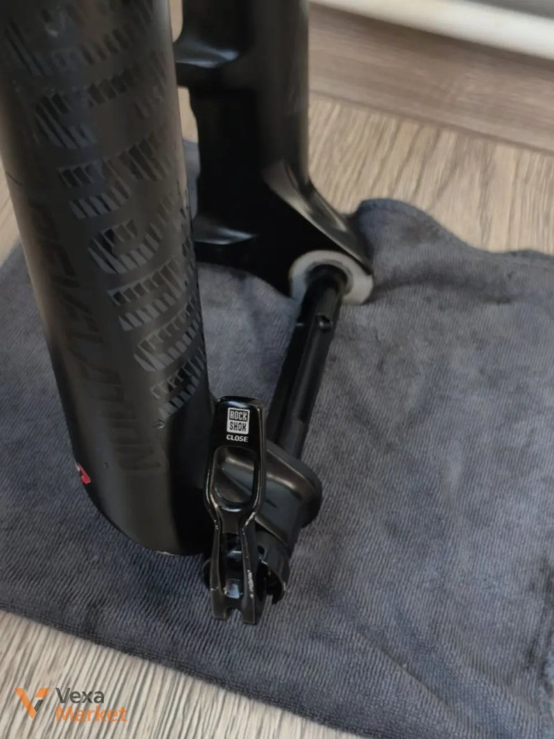 Вилка RockShox Revelation 150 мм — фото 5