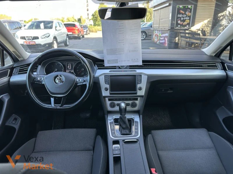 Volkswagen Passat 2015 Дизель 2.0 л. Сірий — фото 6