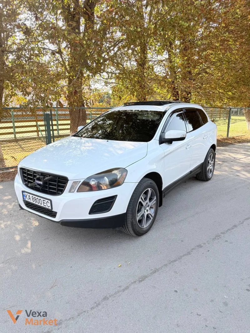 Volvo XC60 2013 3.0 бензин AWD — фото 2