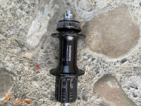 Задня втулка Shimano Deore, задній перемикач Shimano Deore, ротор Center Lock 160 мм