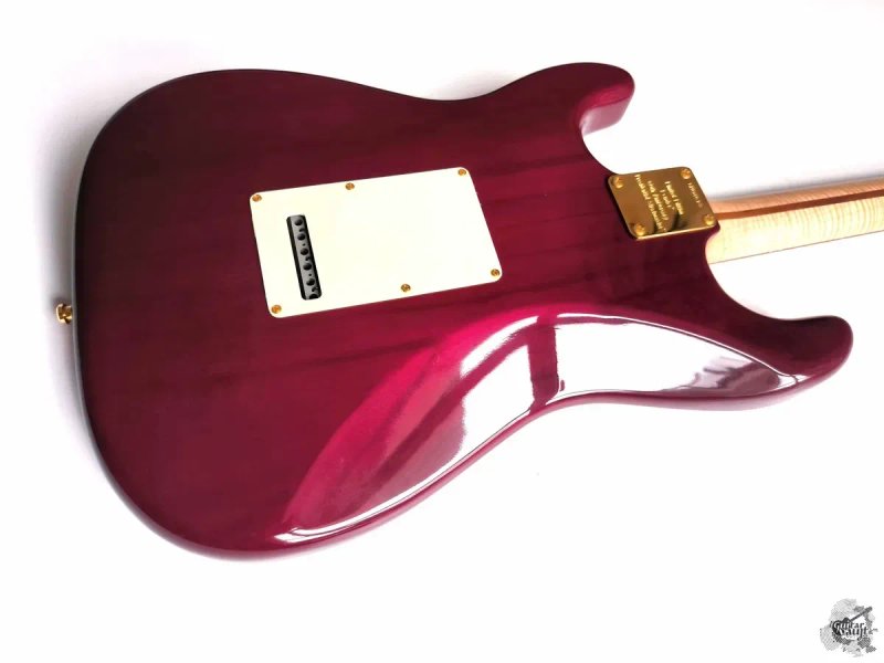(1 of 100) Fender® Custom Shop Presidential Select Stratocaster® 60th Anniversary Limited Edition '2006 Wine Red Stain — фото 8