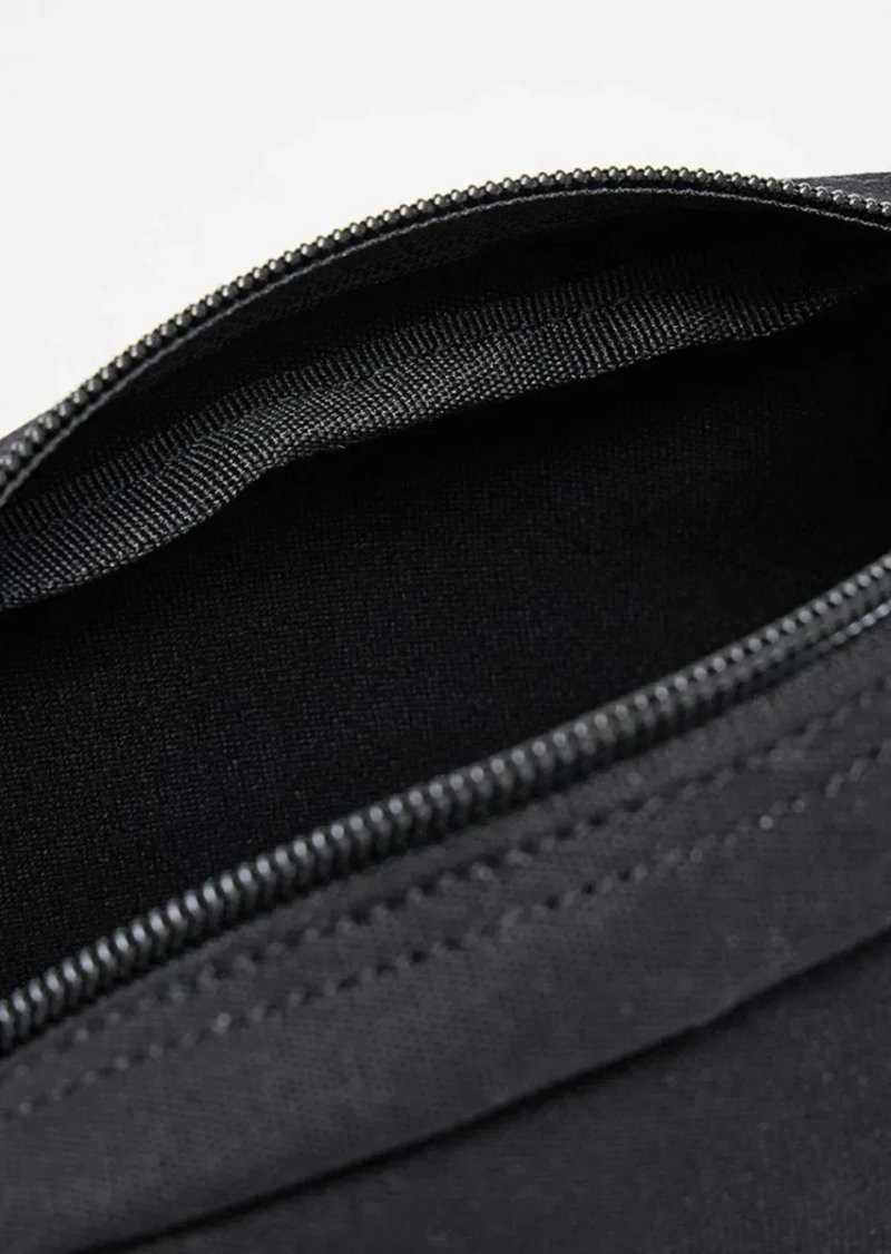 100% ОРИГІНАЛ Emporio Armani nylon crossbody bag NEW сумка чорна кросбоді через плече нейлонова унісекс практична на кожен день — фото 6