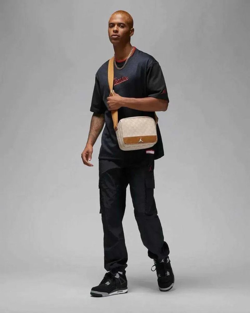 100% ОРИГІНАЛ Jordan crossbody jam23 monogram чоловіча жіноча унісекс сумочка монограмна бежева об'єм 4 літра В НАЯВНОСТІ — фото 3